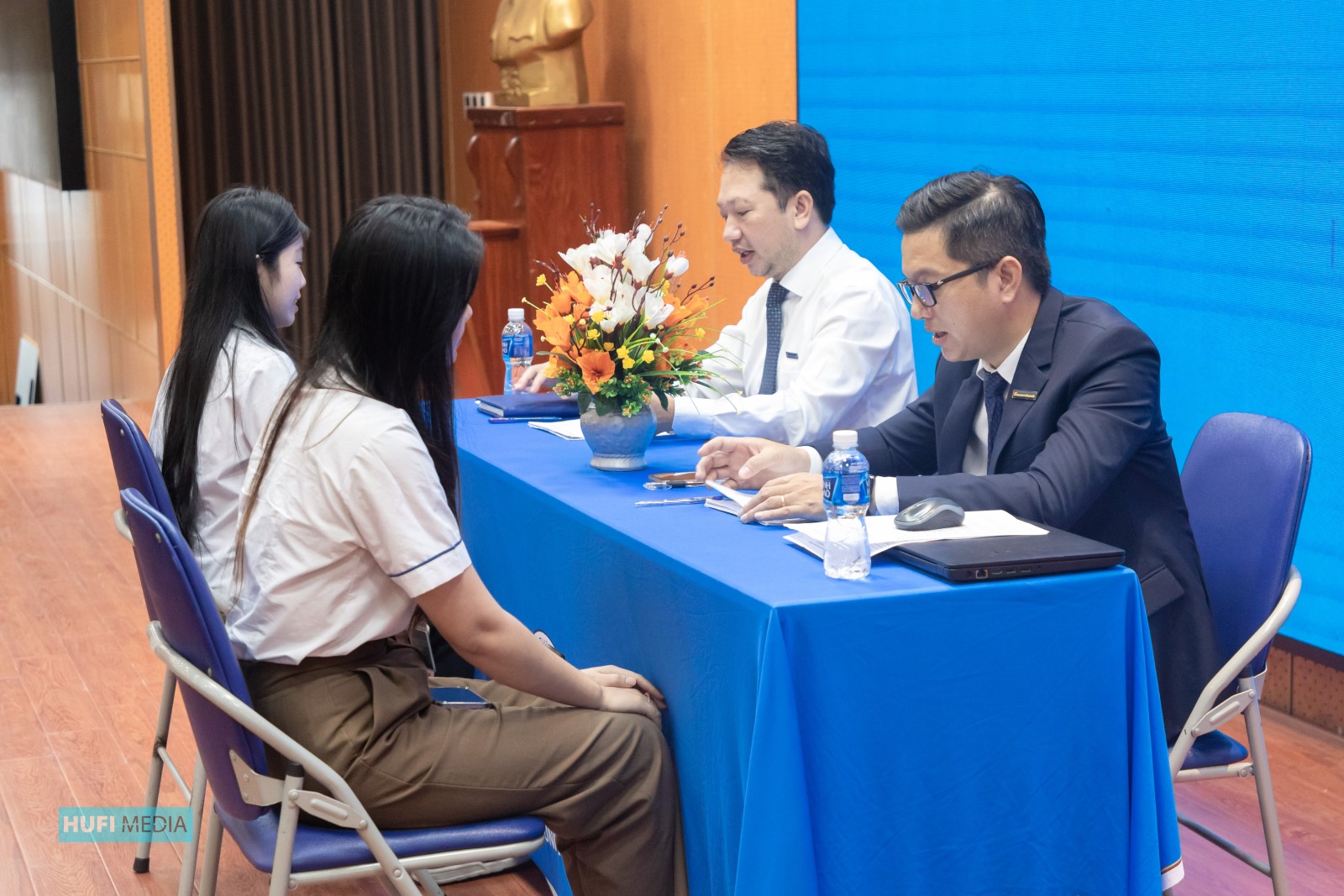 Chương trình Ngày hội tuyển dụng “Thực tập viên Tiềm năng Sacombank 2023” dành cho sinh viên HUFI