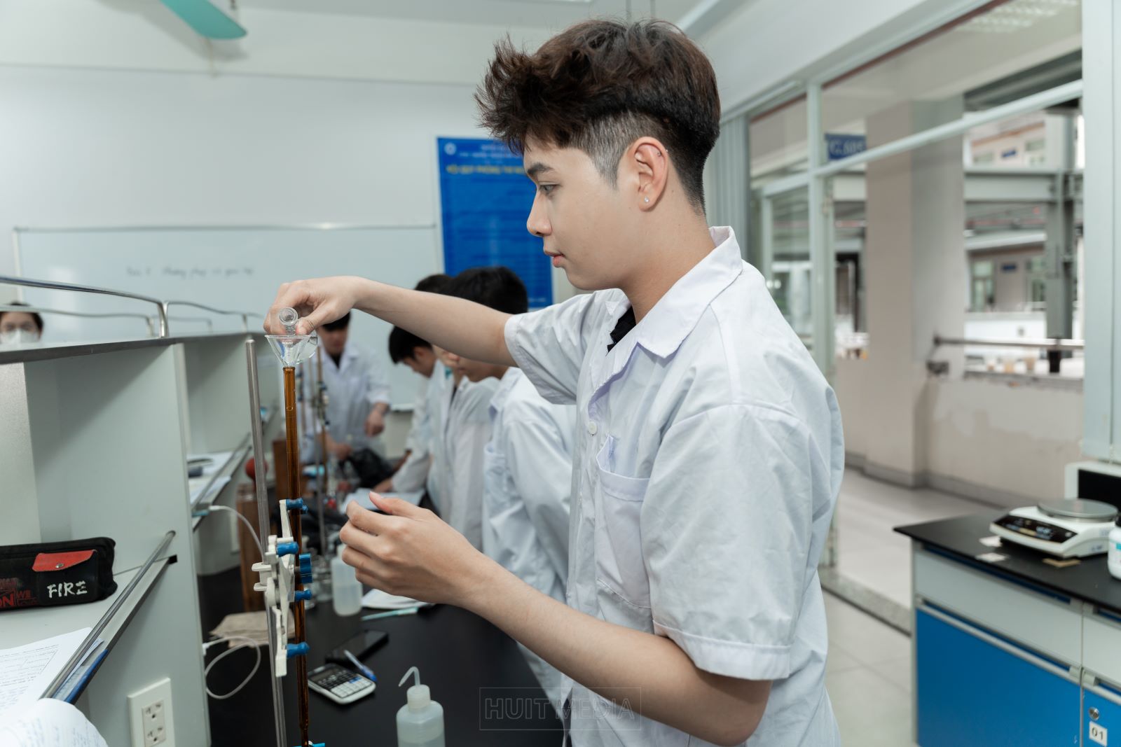Ngành Công nghệ vật liệu