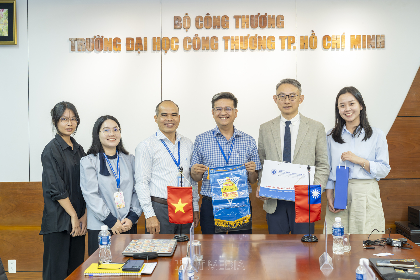 HUIT tăng cường liên kết đào tạo 2+2 với Đại học Văn hóa Trung Quốc (Đài Loan)