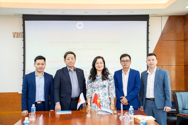 Hợp tác quốc tế