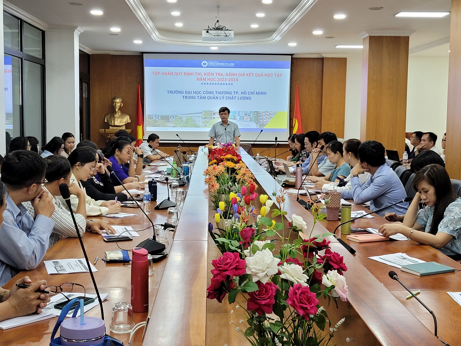 Tập huấn phổ biến Quy định về thi, kiểm tra và đánh giá kết quả học tập của Trường Đại học Công Thương TP. Hồ Chí Minh