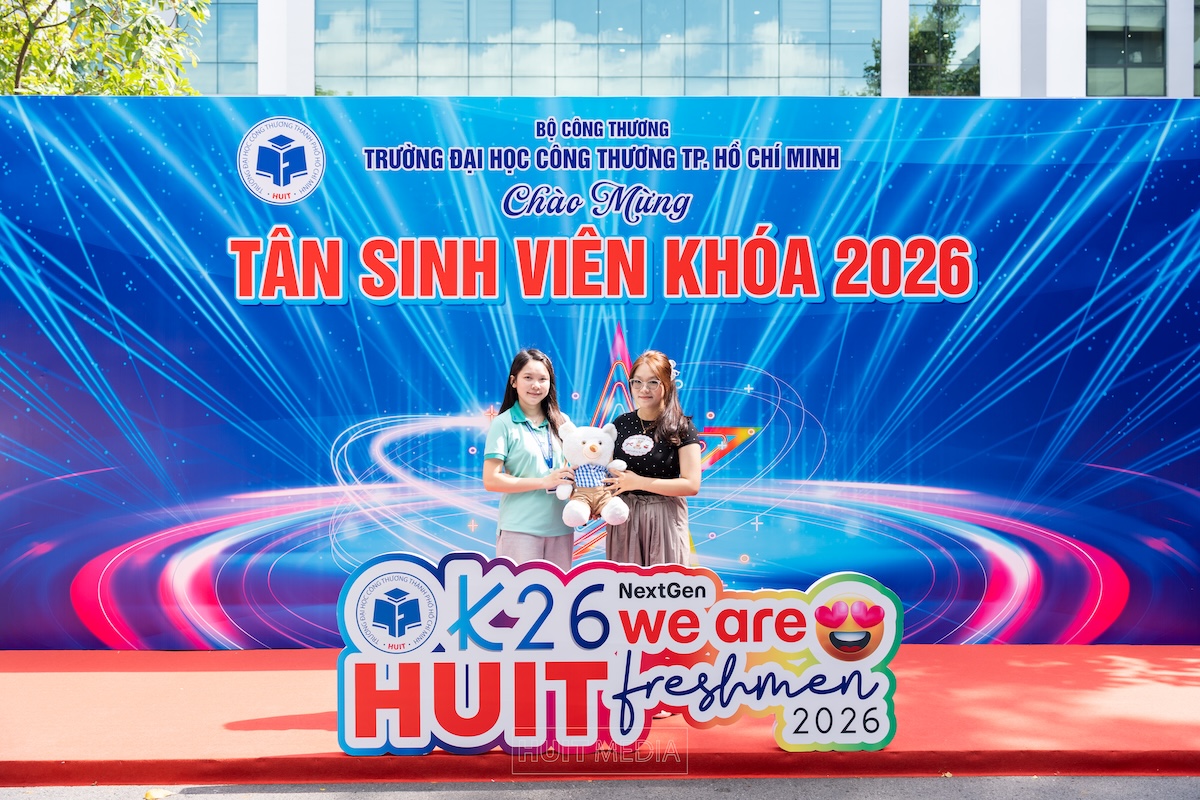 Hai lần phẫu thuật ung thư tuyến giáp, nữ sinh được tuyển thẳng vào HUIT: “Mình chỉ sống một lần nên hãy sống sao cho thật đáng”