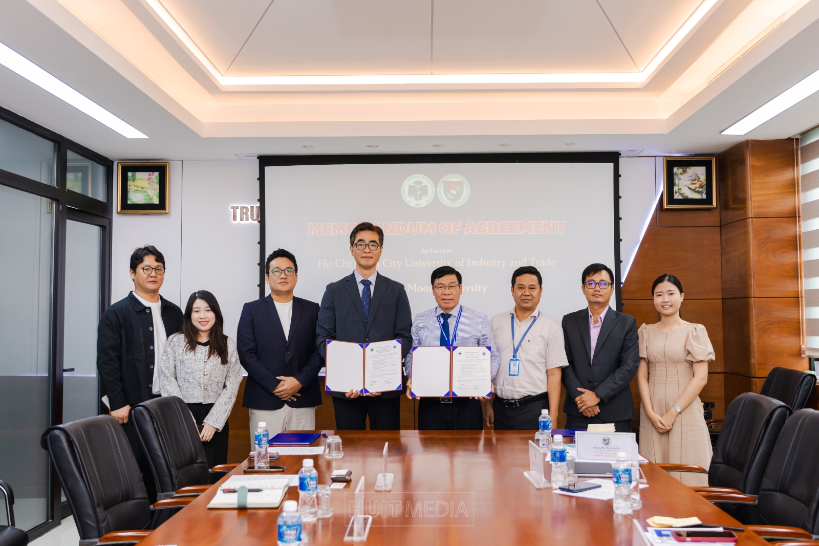 HUIT ký kết thỏa thuận hợp tác MOU, MOA với Trường Đại học Sun Moon (Hàn Quốc)