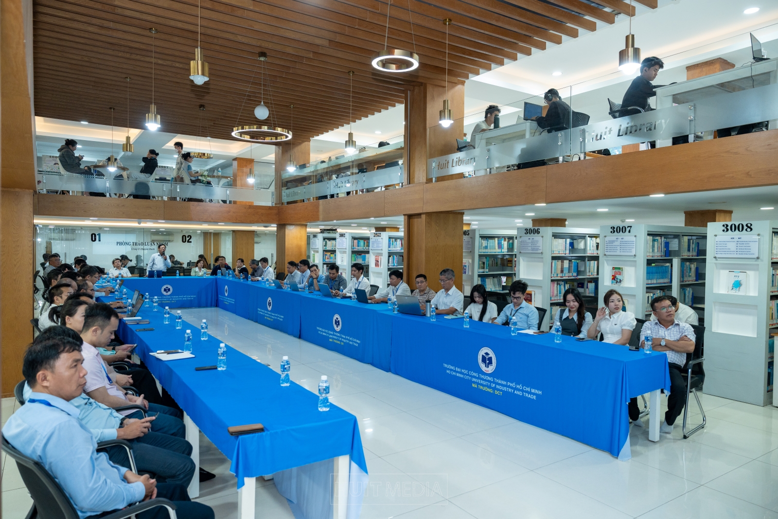 HUIT tập huấn công tác tư vấn tuyển sinh năm 2027, nâng cao năng lực hướng nghiệp cho đội ngũ tư vấn
