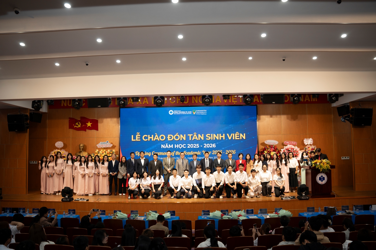 Lễ chào đón tân sinh viên Viện Quốc Tế - Trường Đại học Công Thương TP. HCM năm học 2025-2026