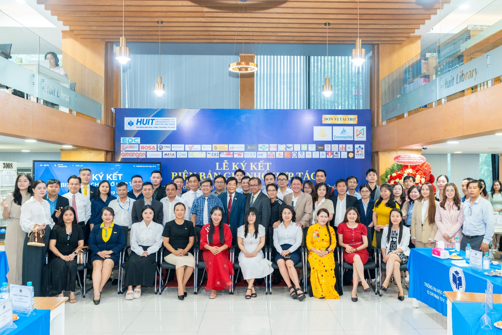 Trường Đại học Công Thương TP.HCM đẩy mạnh kết nối doanh nghiệp, mở rộng cơ hội thực tập và việc làm cho sinh viên khối ngành kinh doanh