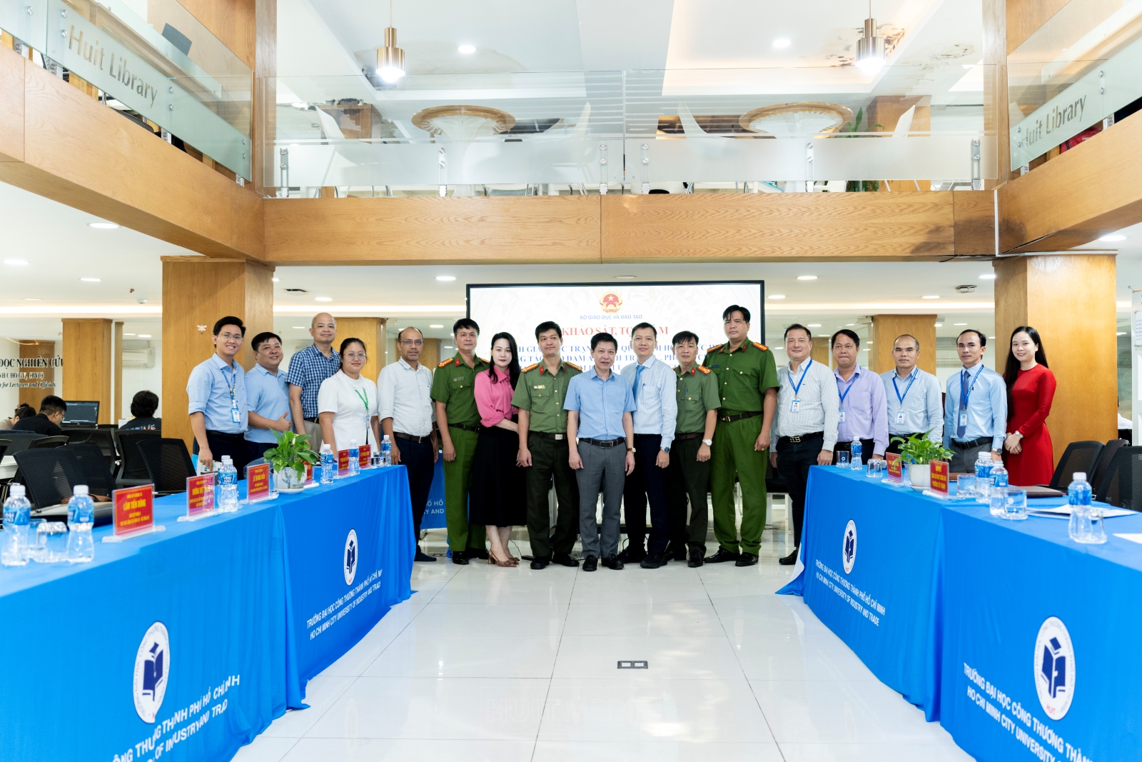 Tọa đàm đánh giá thực trạng, kết quả phối hợp thực hiện công tác bảo đảm ANTT, PCTP và VPPL trong sinh viên tại Trường Đại học Công Thương TP Hồ Chí Minh 2025