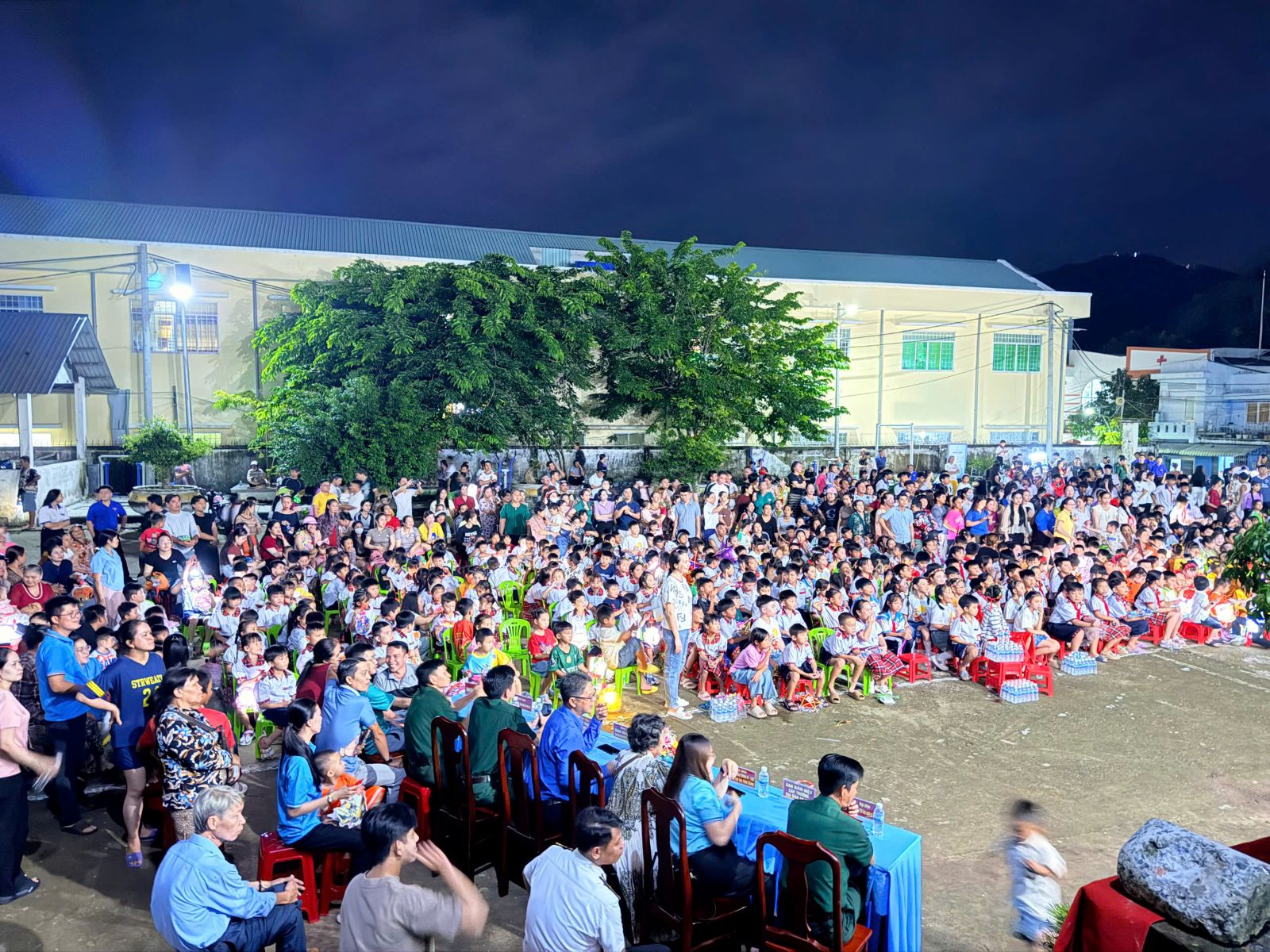 Trung thu của tuổi thơ thì thời nào cũng như vậy