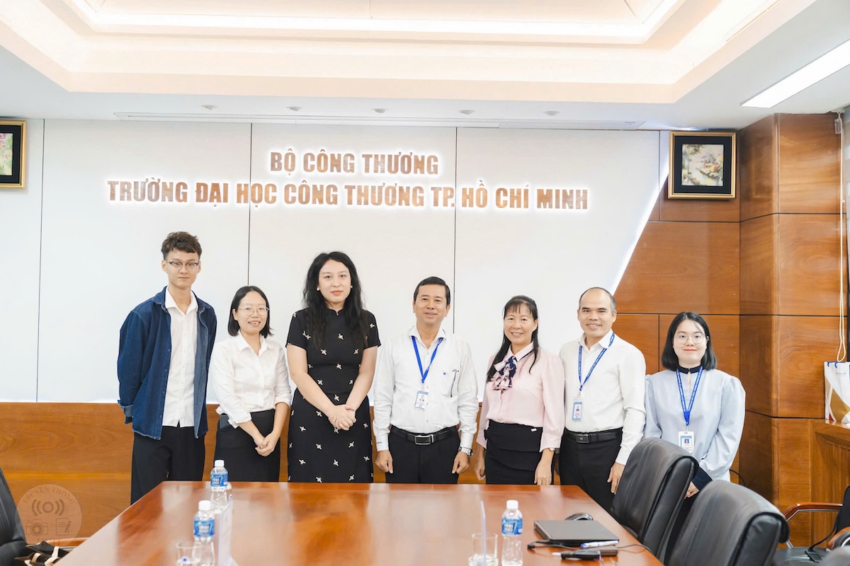 Trường Đại học Công Thương TP.HCM làm việc với BGĐ Công ty TNHH Công nghiệp Shundao (Việt Nam), mở rộng hợp tác lĩnh vực May – Thời trang