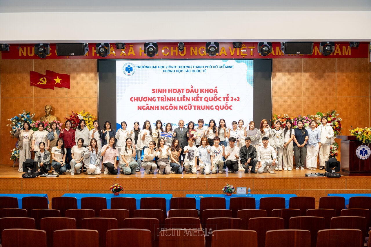 Gặp gỡ sinh viên chương trình liên kết quốc tế 2+2 ngành Ngôn ngữ Trung Quốc