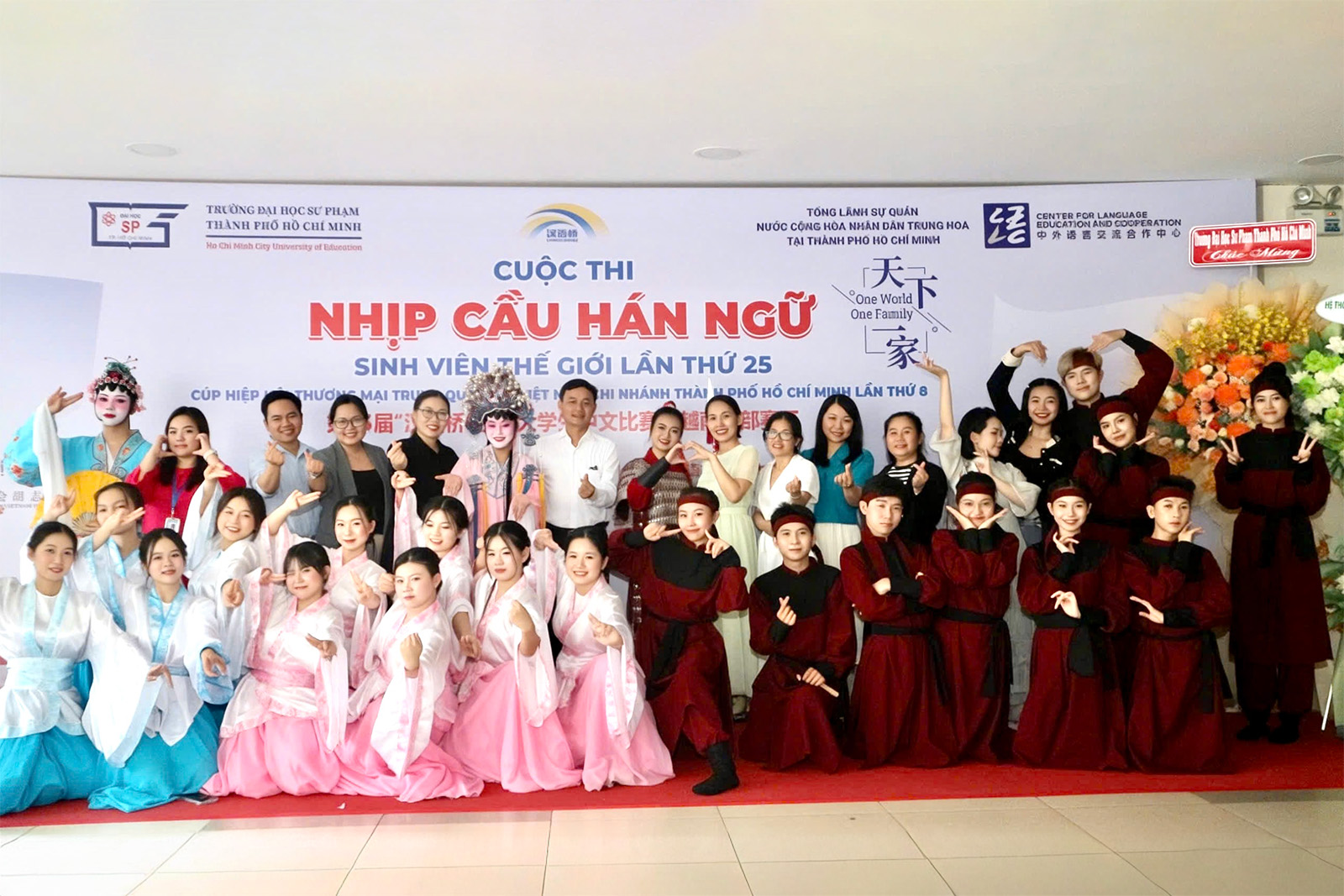 Sinh viên Khoa Ngoại ngữ HUIT đạt giải cao tại Cuộc thi “Nhịp cầu Hán ngữ” Sinh viên Thế giới lần thứ 25 năm 2026