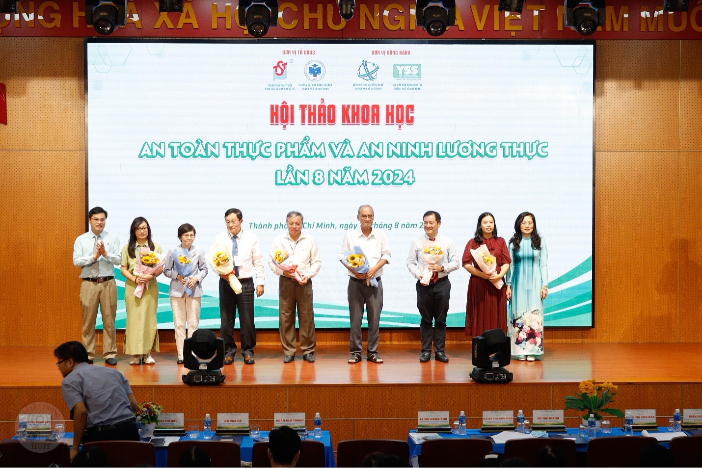 Khai mạc Hội thảo khoa học “An toàn thực phẩm và An ninh lương thực” lần thứ 8 năm 2024