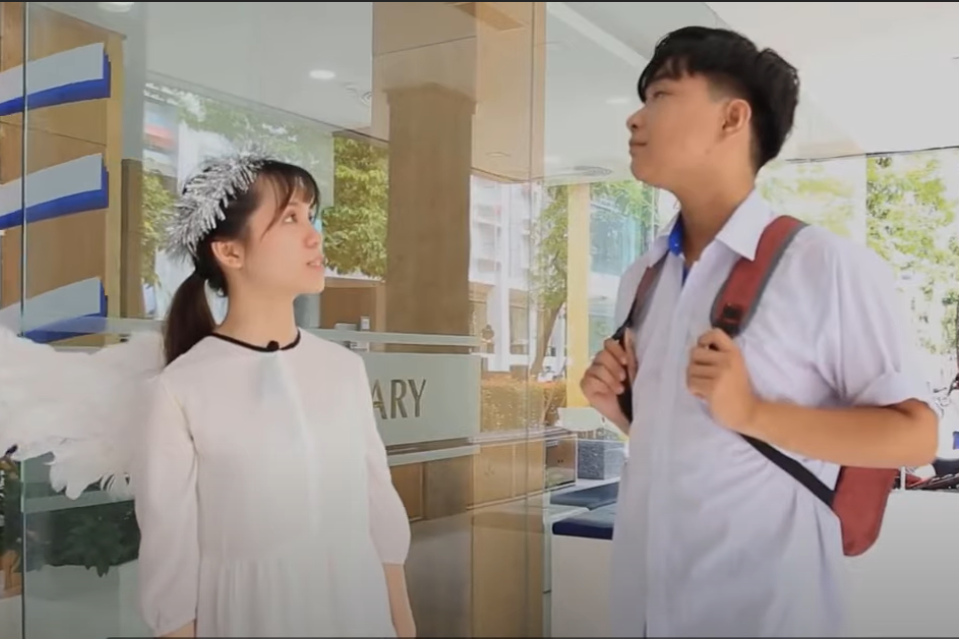 Sinh viên ngoại ngữ HUFI với các vấn đề trách nhiệm xã hội