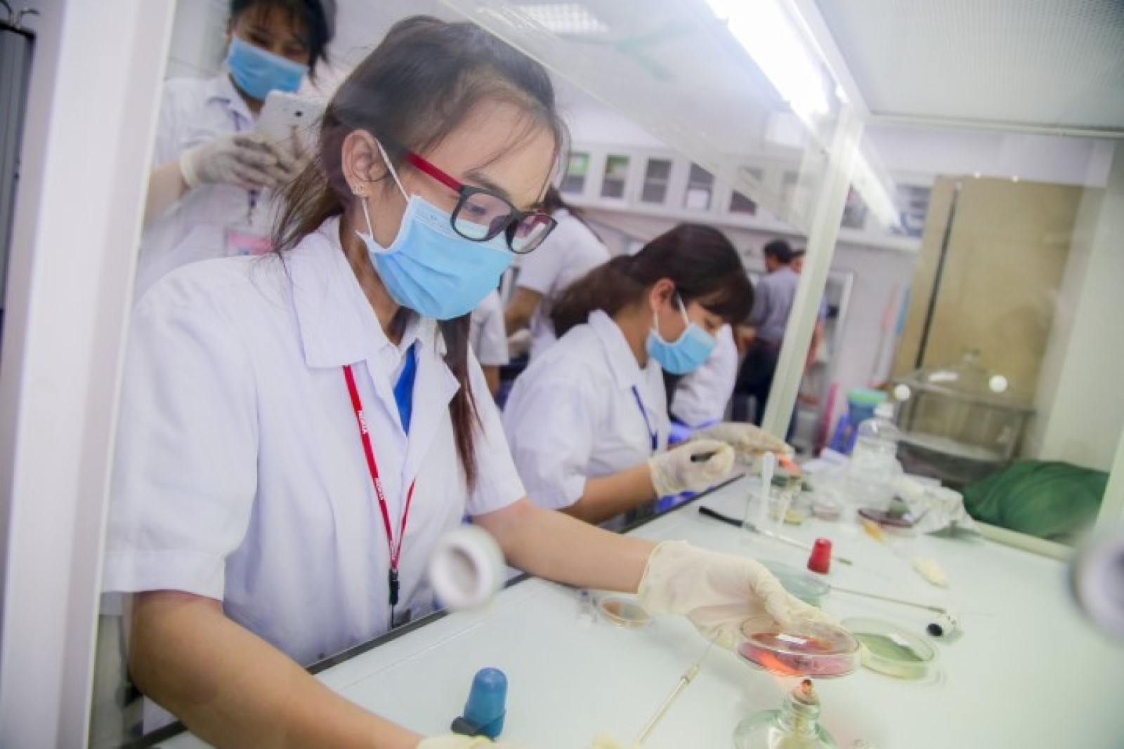 Ngành Công nghệ vật liệu 2020